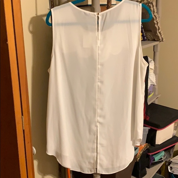 White sheer tank - Picture 2 of 3